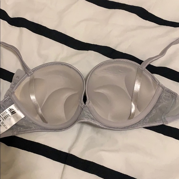 🌺🌺H&M Silver Sequin Bra - Picture 4 of 4